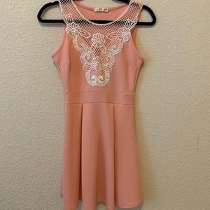 Flowy coral dress with white lace